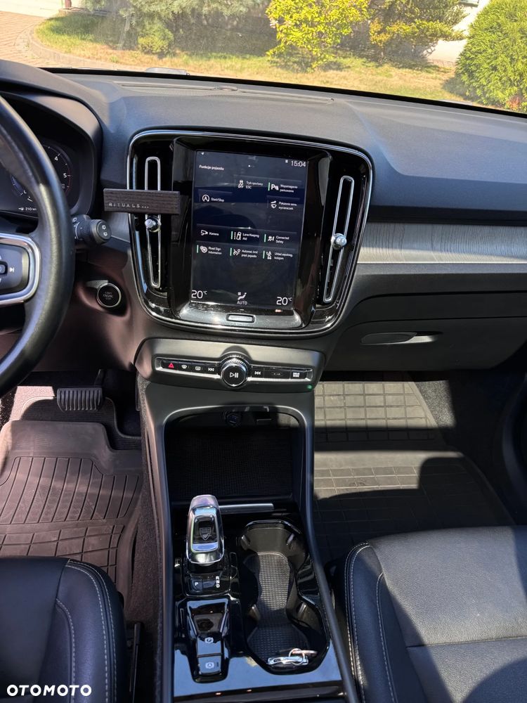 Volvo XC 40 D3 AWD Inscription - 16