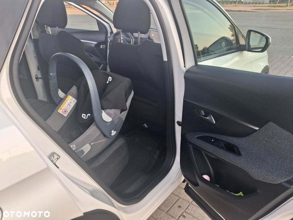 Peugeot 3008 1.5 BlueHDi Active S&S - 9