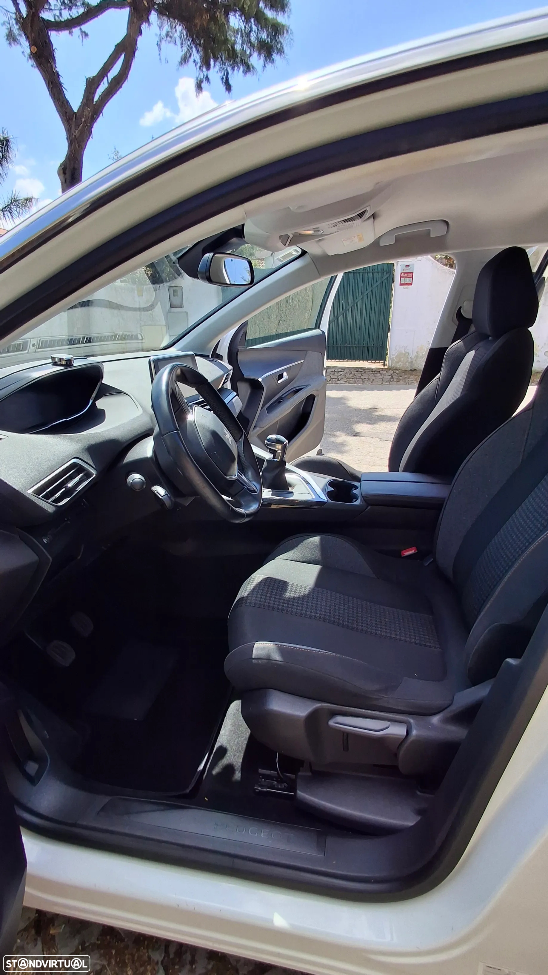Peugeot 3008 1.5 BlueHDi Allure - 6