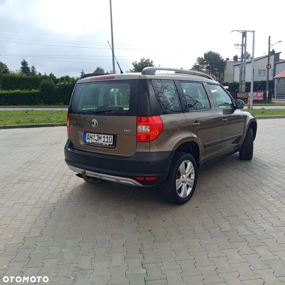 Skoda Yeti 1.4 TSI Experience PLUS EDITION - 8