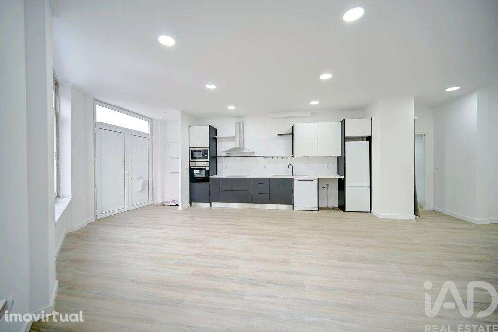 Apartamento T1 em Agualva e Mira-Sintra - Grande imagem: 3/20