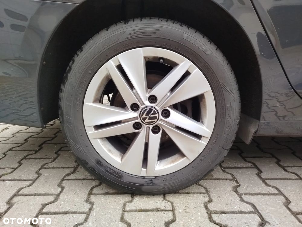 Volkswagen Golf Variant 2.0 TDI SCR DSG Life - 6