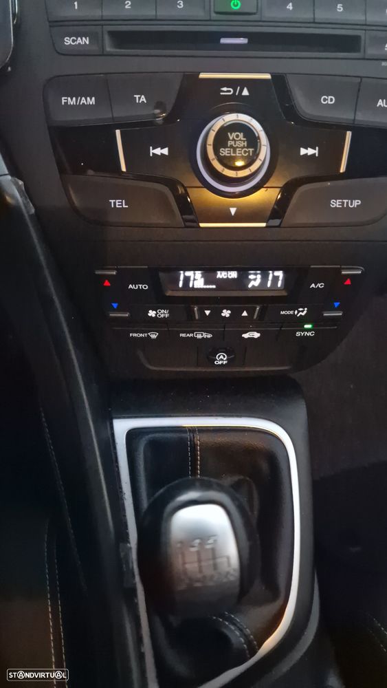 Honda Civic 1.6 i-DTEC Sport - 19