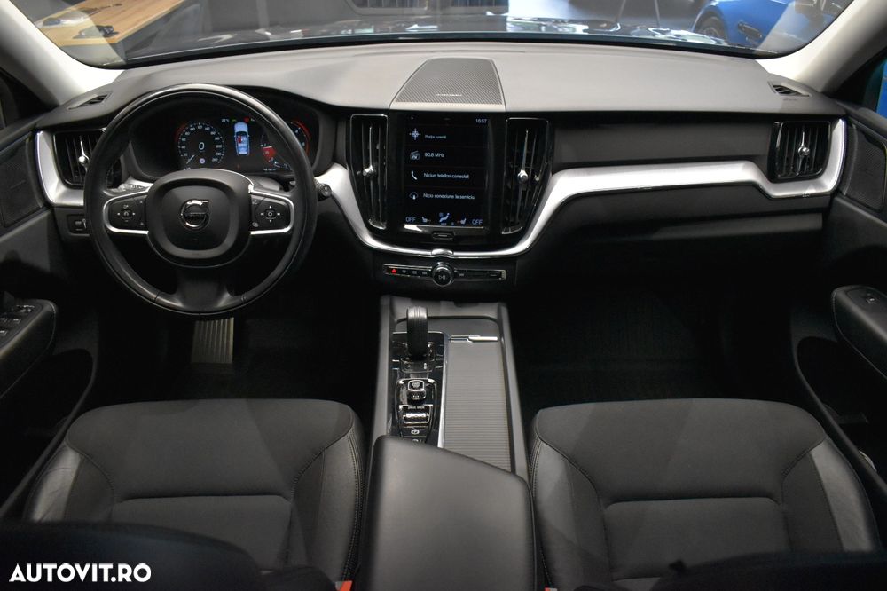 Volvo XC 60 B4 D Geartronic Momentum Pro - 16