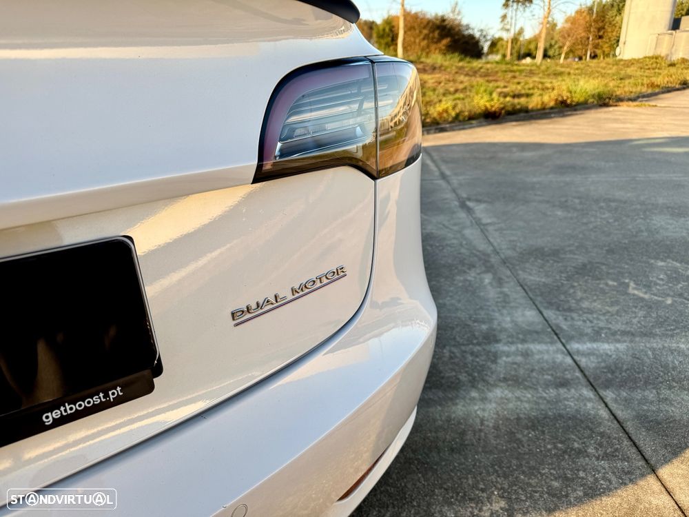 Tesla Model 3 Performance Dual Motor AWD - 17