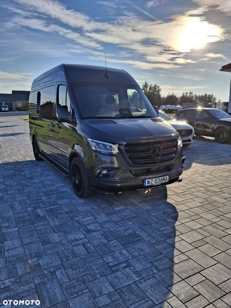 Mercedes-Benz Sprinter - 2