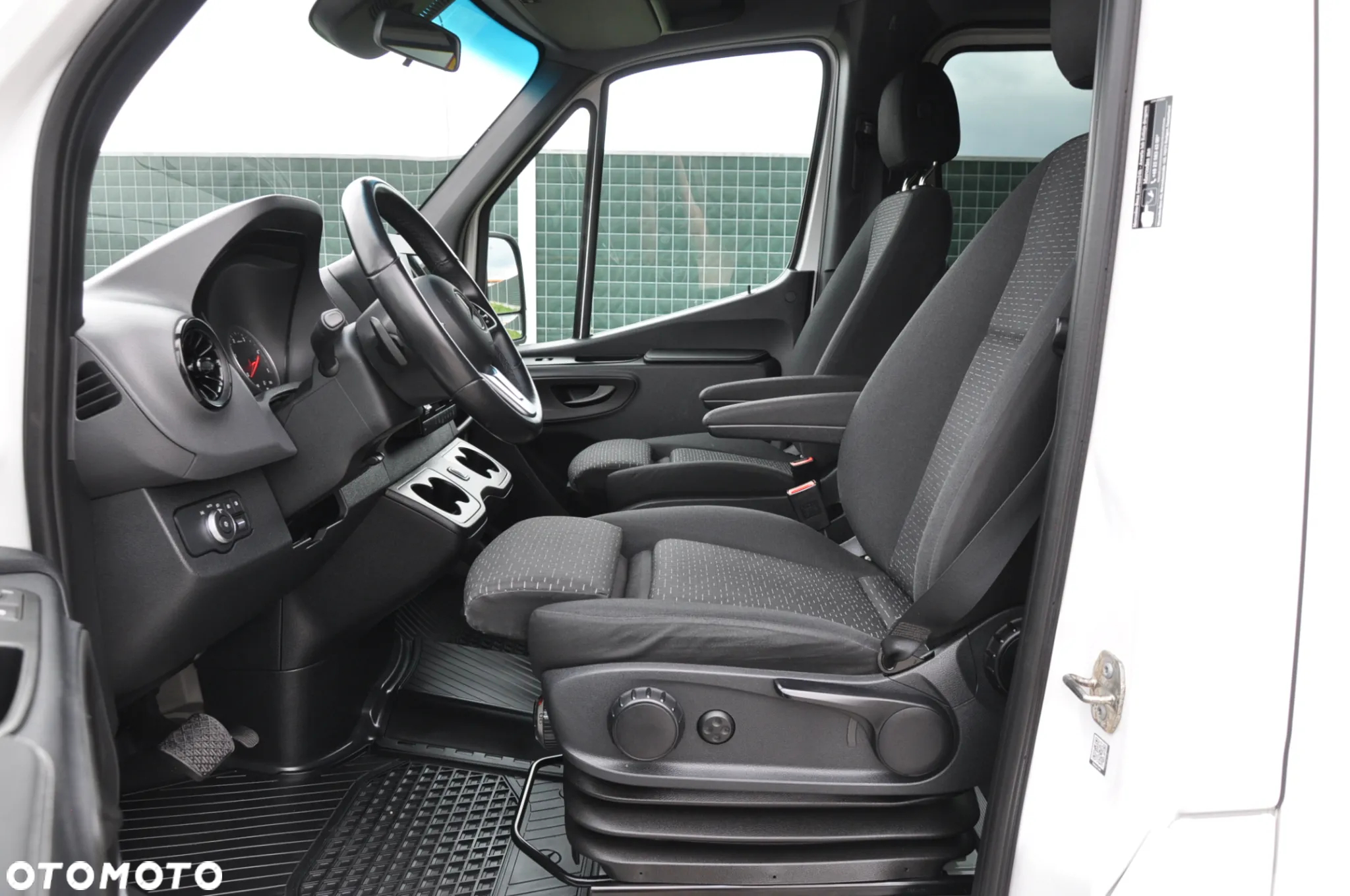 Mercedes-Benz Sprinter 319 CDI Standard SELECT 9G-Tronic 907.233 - 29