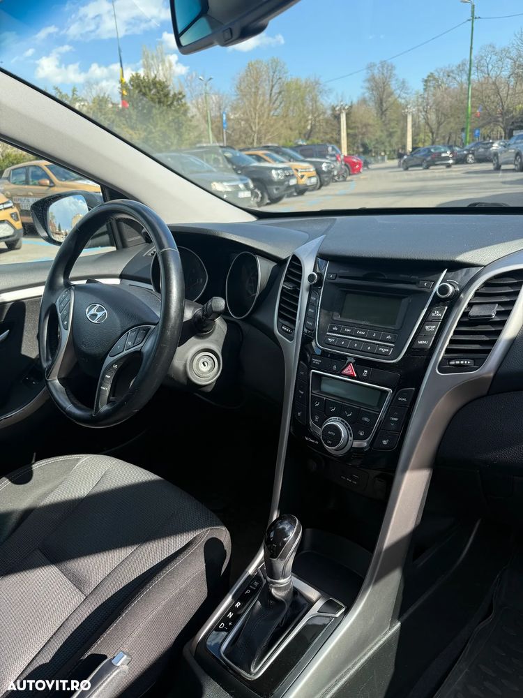 Hyundai i30 1.6 GDI 7DCT 5DR Highway - 4