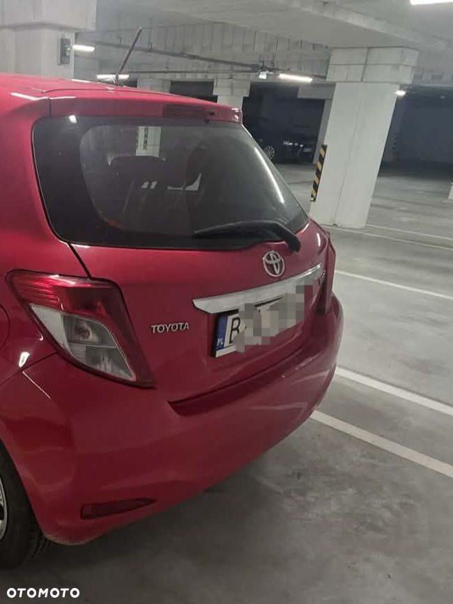 Toyota Yaris - 6