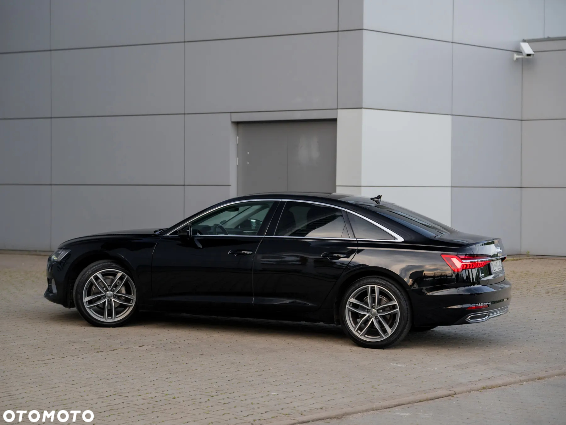 Audi A6 - 4