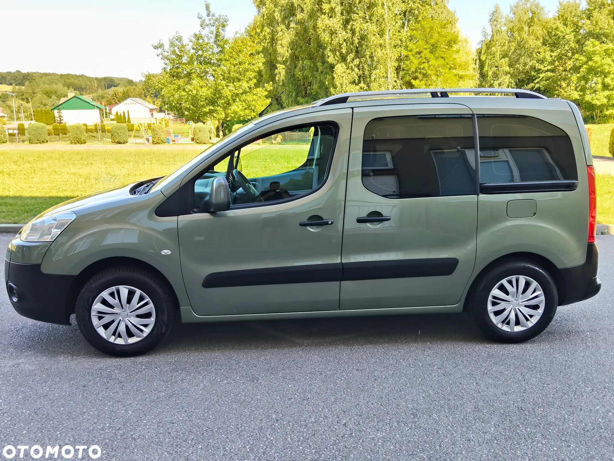 Peugeot Partner Tepee 90 Family - 12