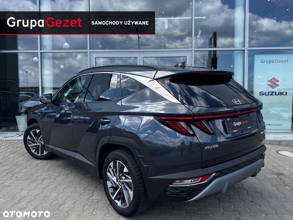 Hyundai Tucson - 4