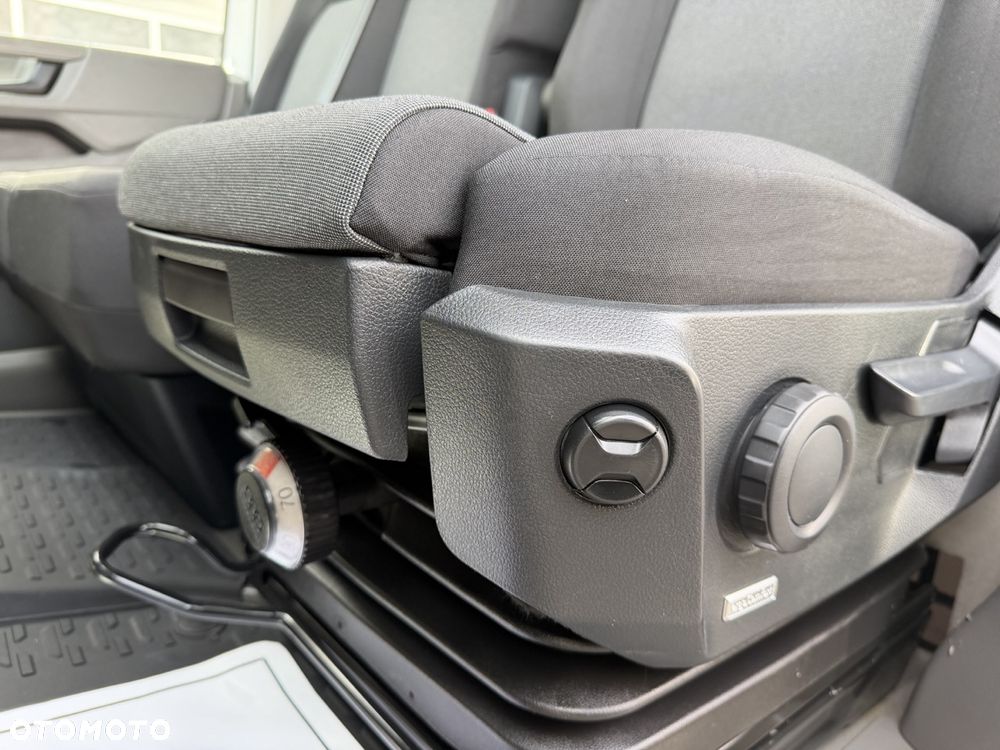 Volkswagen Crafter - 16
