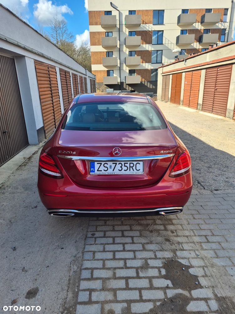 Mercedes-Benz Klasa E - 4