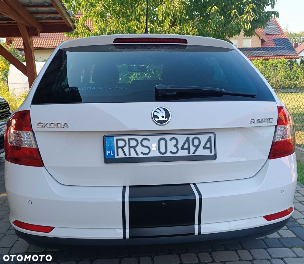Skoda RAPID - 7