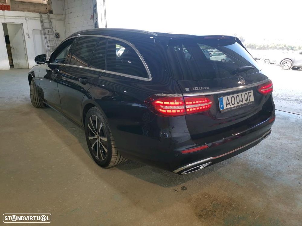 Mercedes-Benz E 300 de Avantgarde - 3