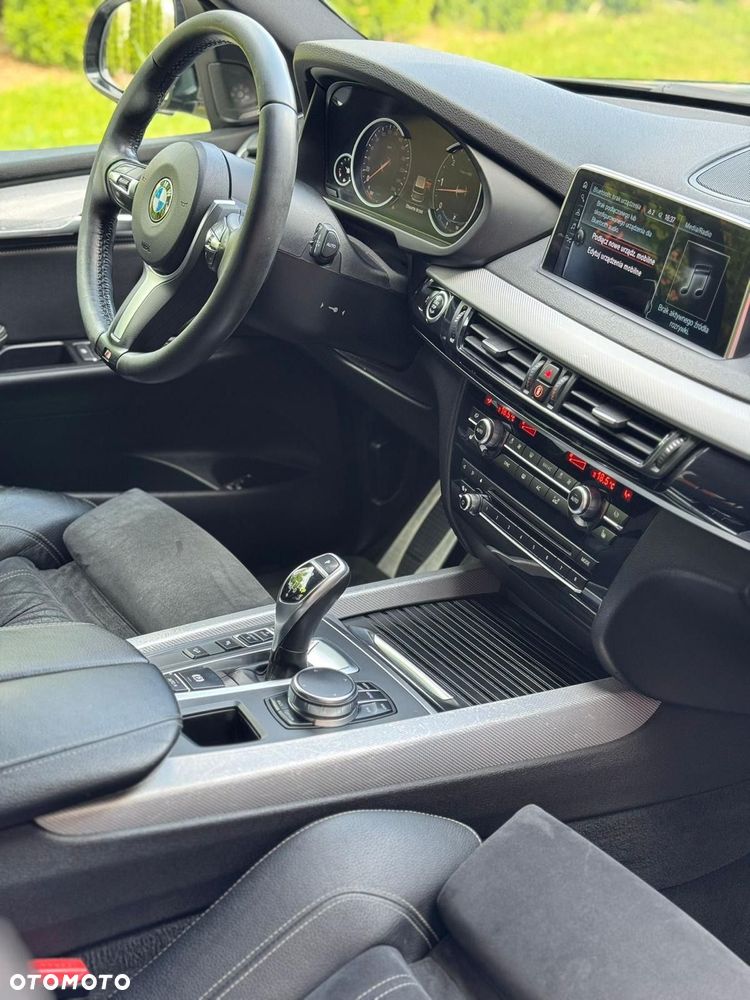 BMW X5 xDrive30d - 14