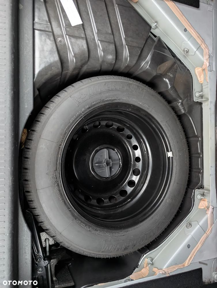 Renault Scenic ENERGY TCe 115 S&S Xmod Paris - 39