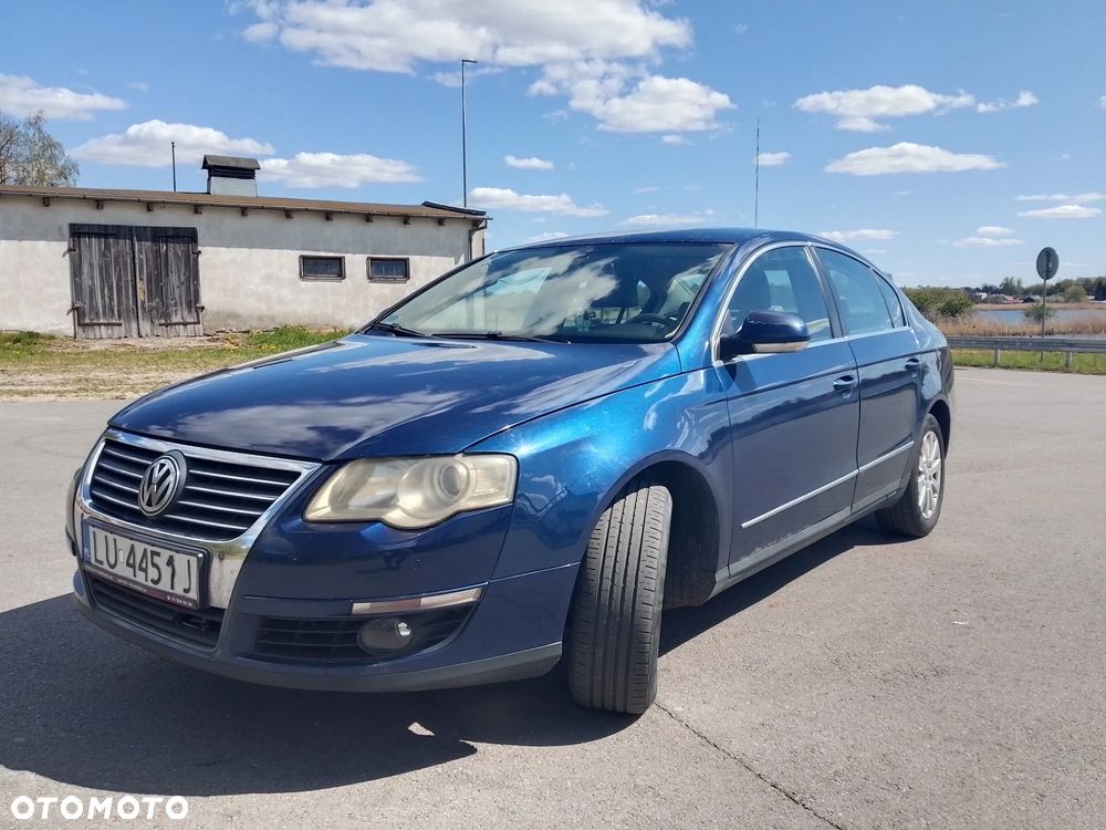 Volkswagen Passat 2.0 TDI Comfortline - 10
