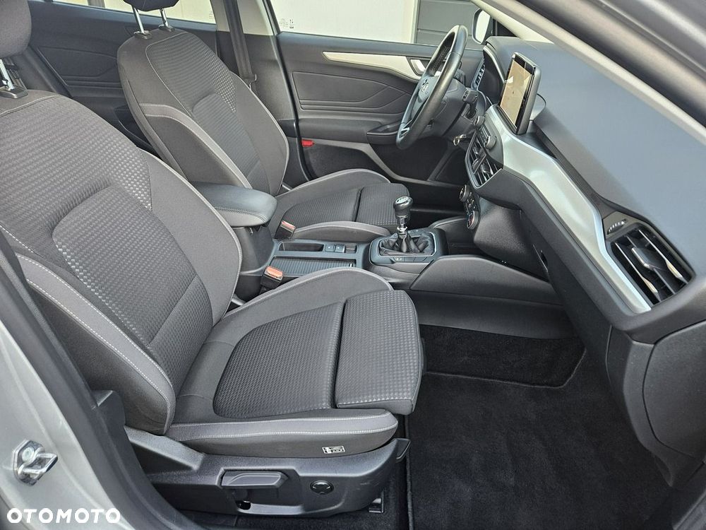 Ford Focus 1.0 EcoBoost Titanium ASS - 28