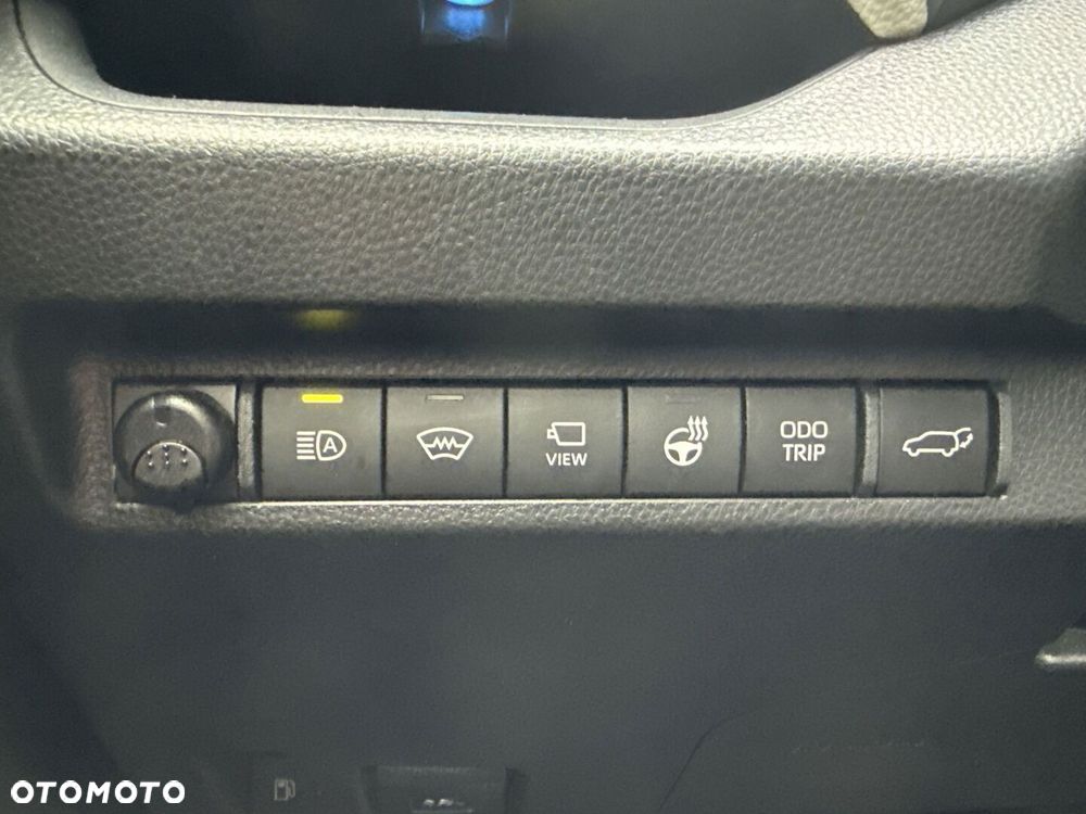 Toyota RAV4 - 24