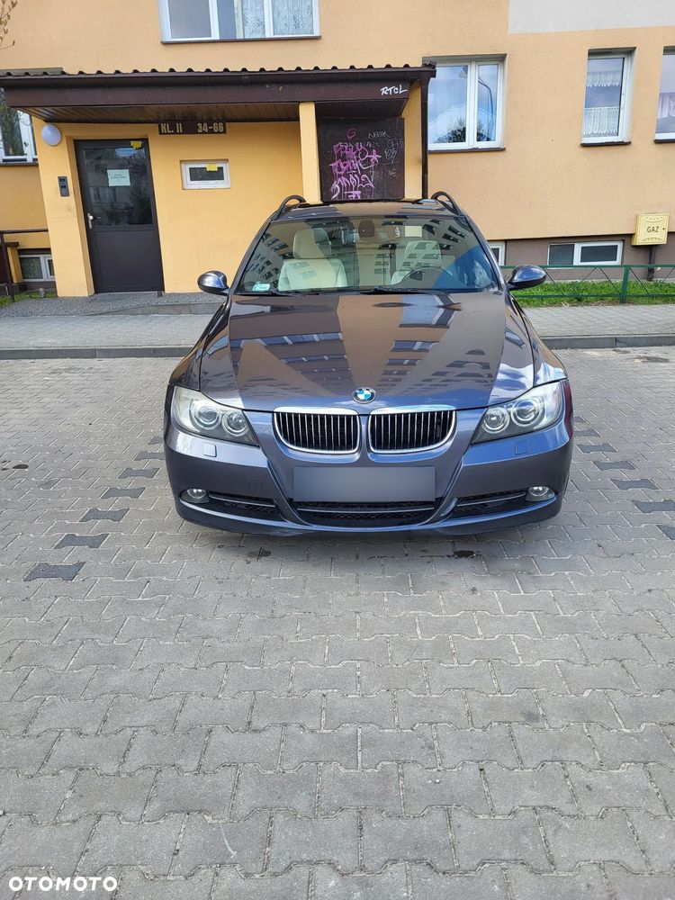 BMW Seria 3 330d - 17