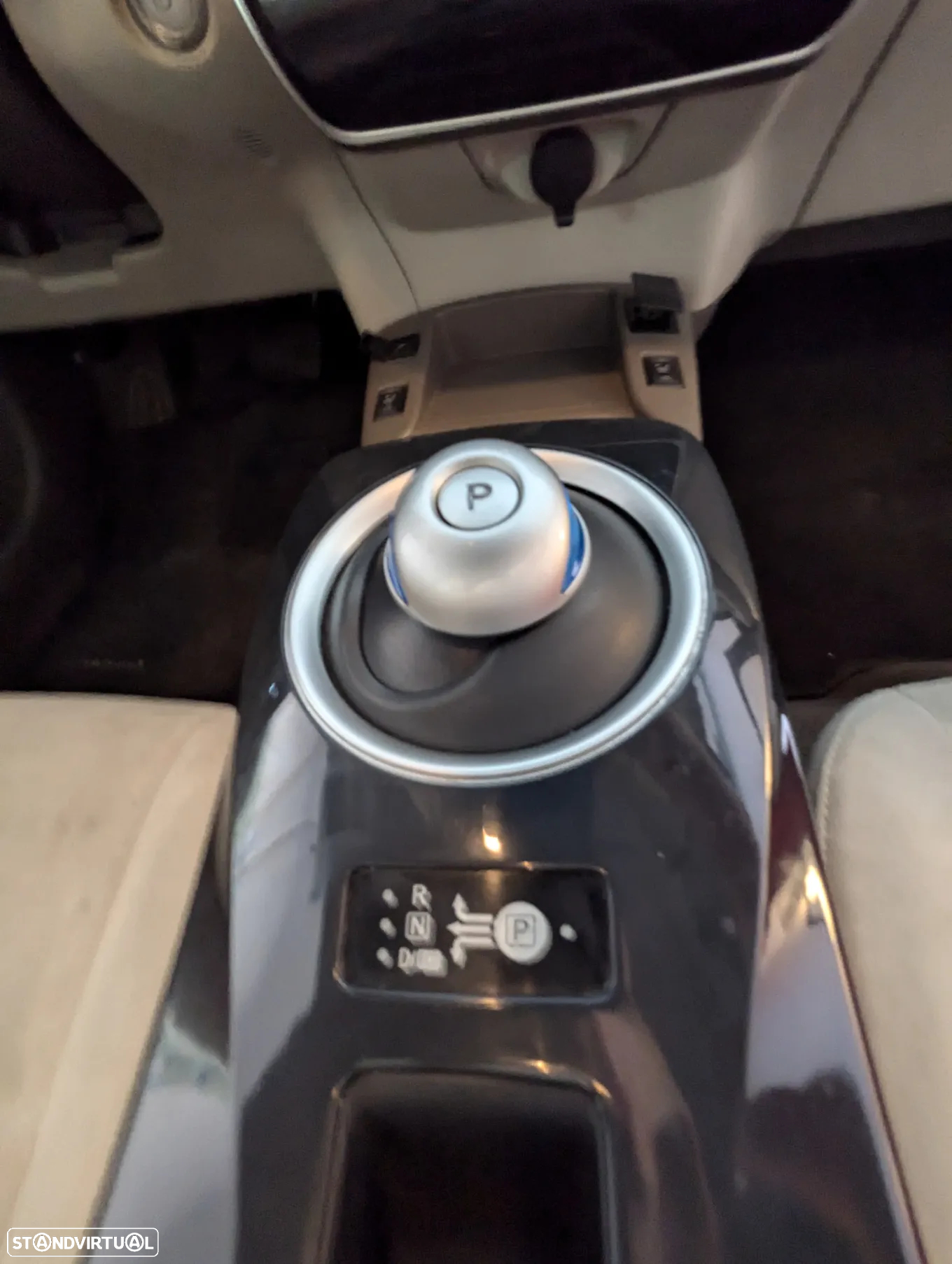 Nissan Leaf 24 kWh (c/ Bateria) Acenta - 9