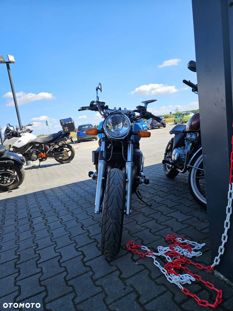 Yamaha XJR - 3