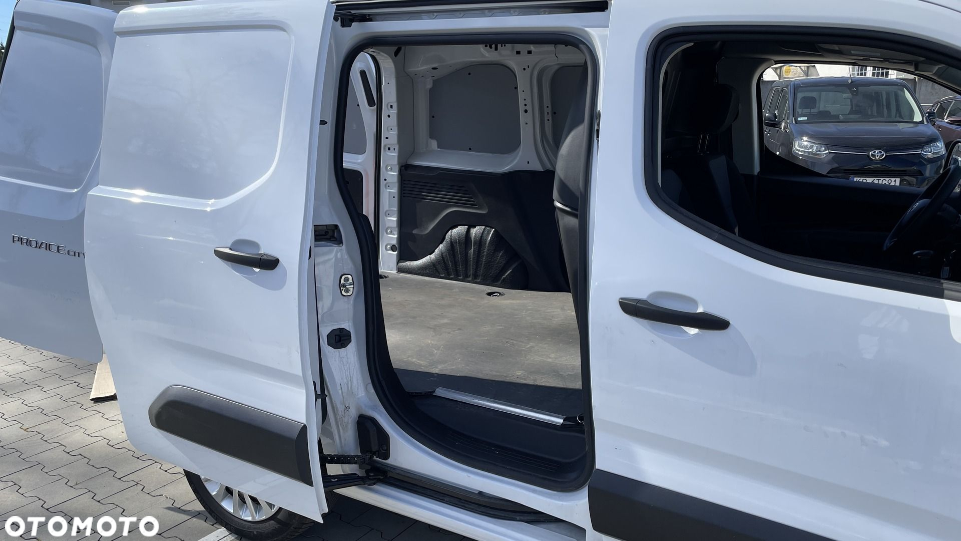 Toyota PROACE CITY - 10