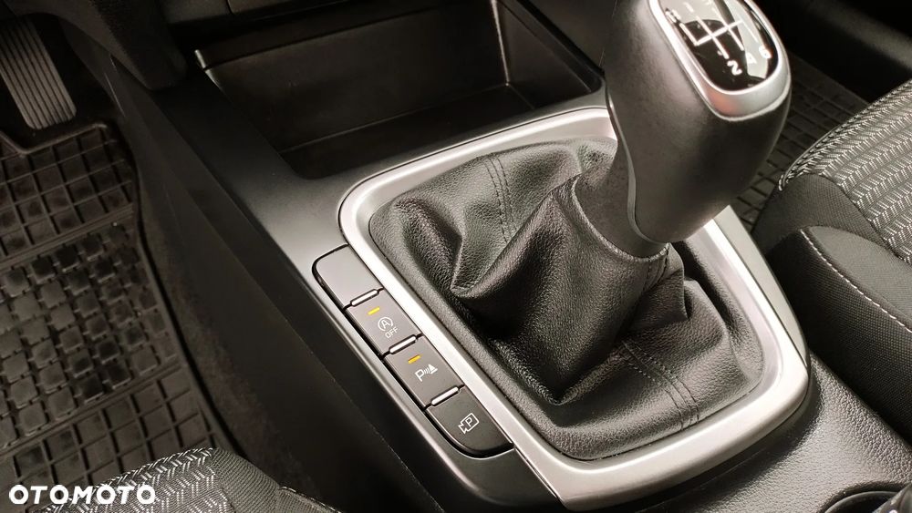 Kia Ceed 1.5 T-GDI M - 12