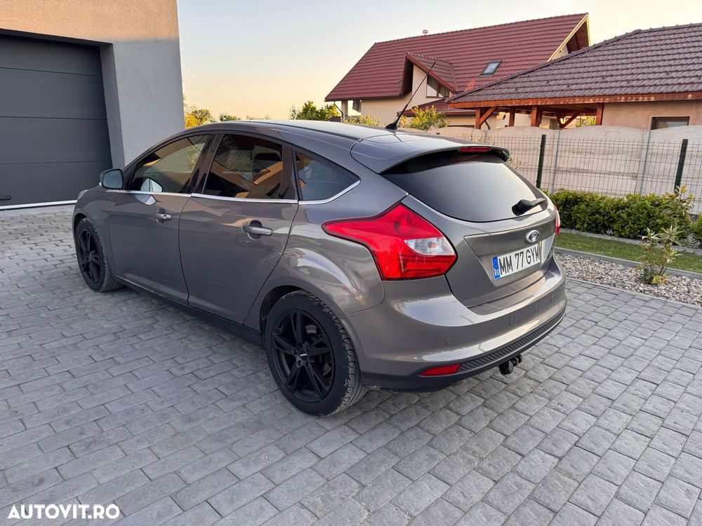 Ford Focus 1.6 TDCi DPF Titanium - 4