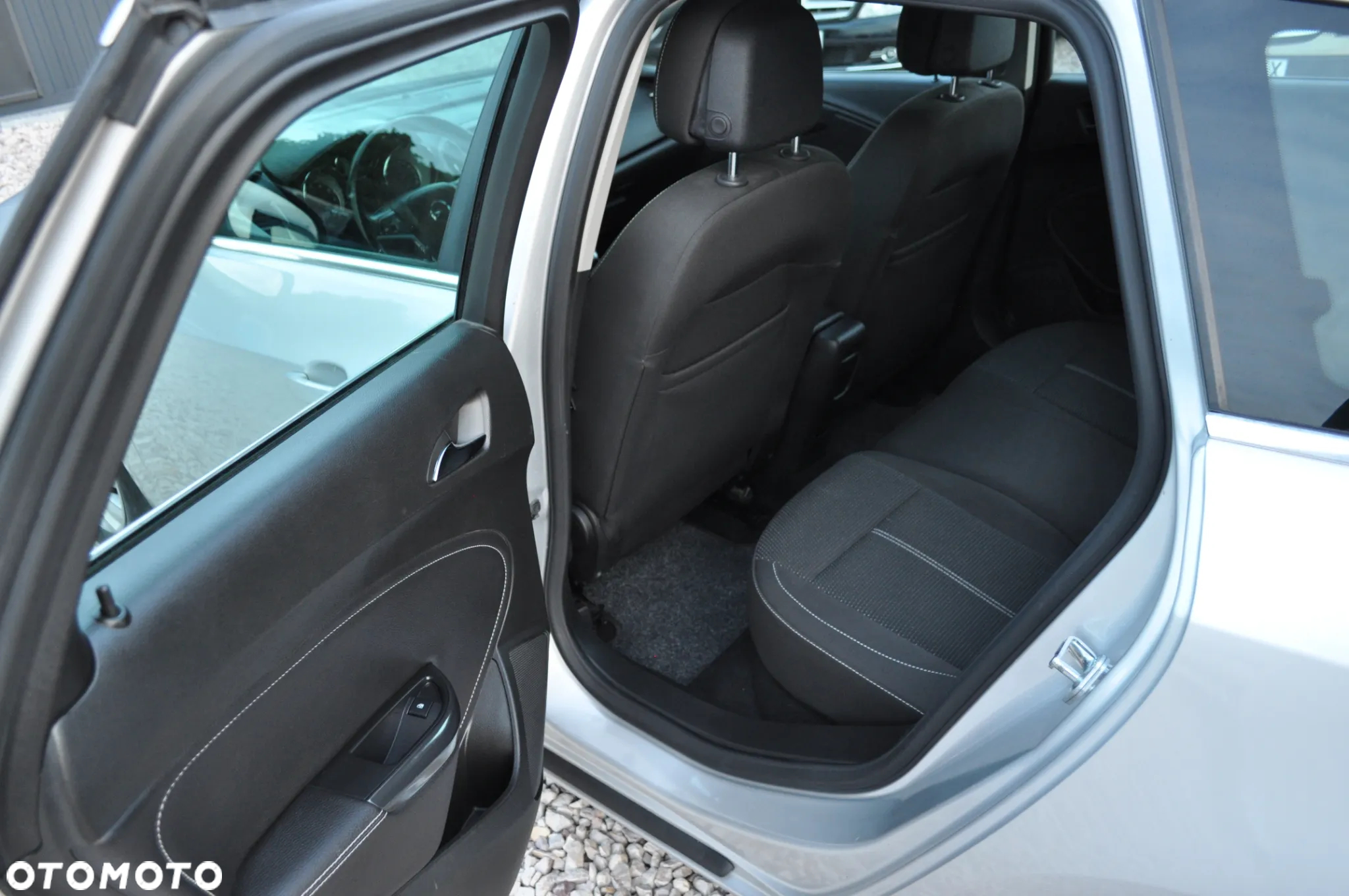 Opel Astra 1.4 Innovation - 20