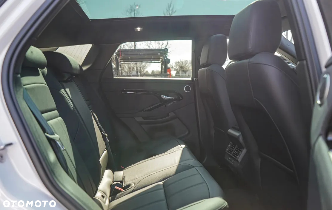 Land Rover Range Rover Evoque - 8