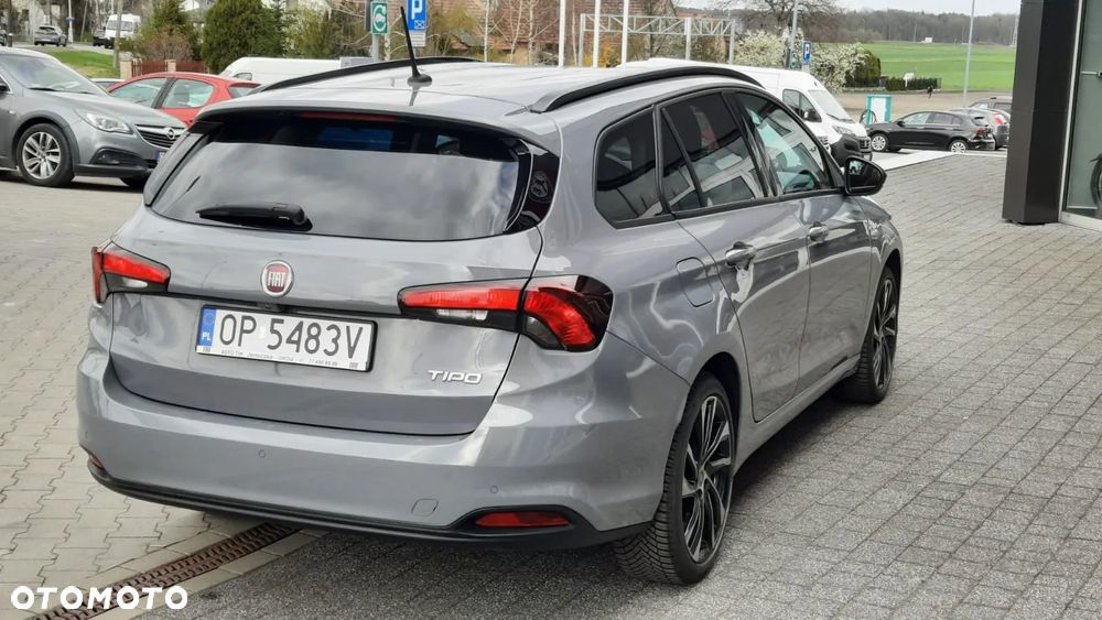 Fiat Tipo 1.4 T-Jet 16v S-Design - 4