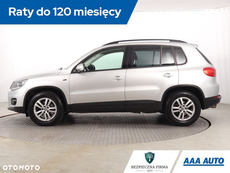 Volkswagen Tiguan - 4