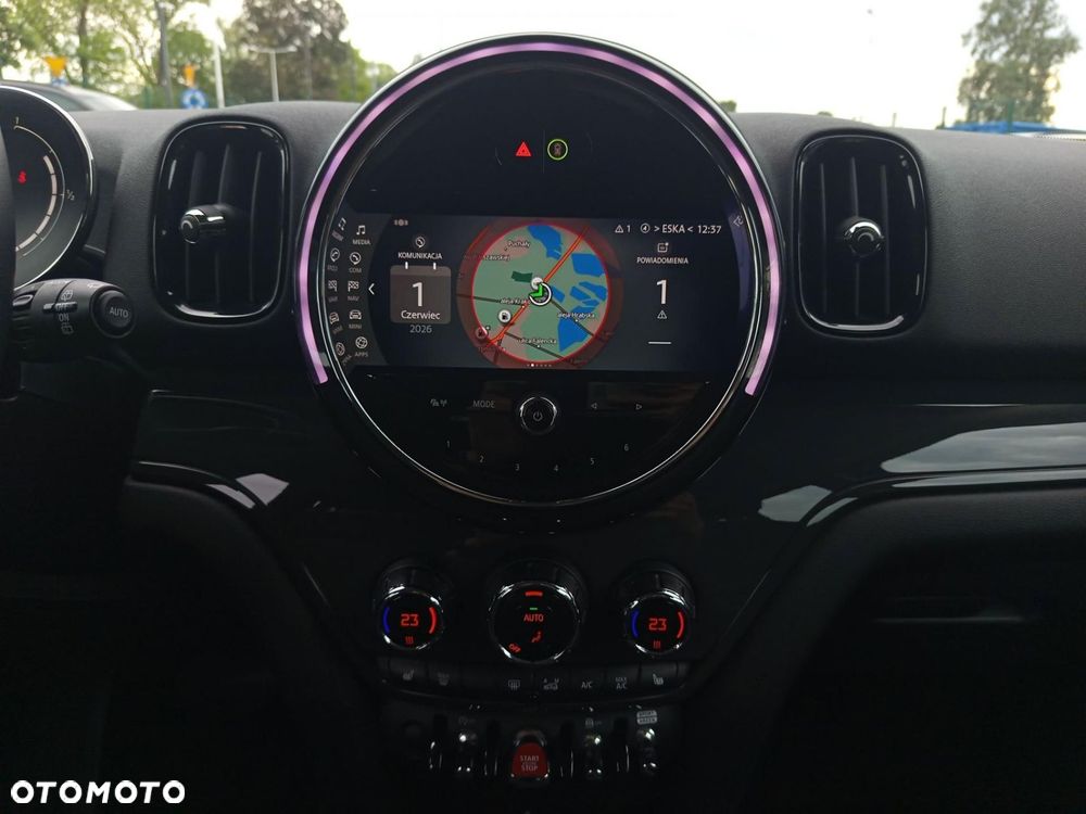 MINI Countryman - 16