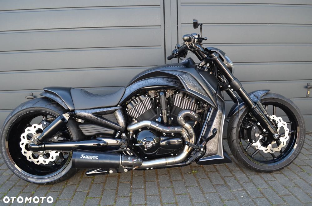 Harley-Davidson V-Rod Night Rod - 2