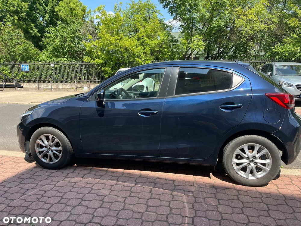 Mazda 2 - 6