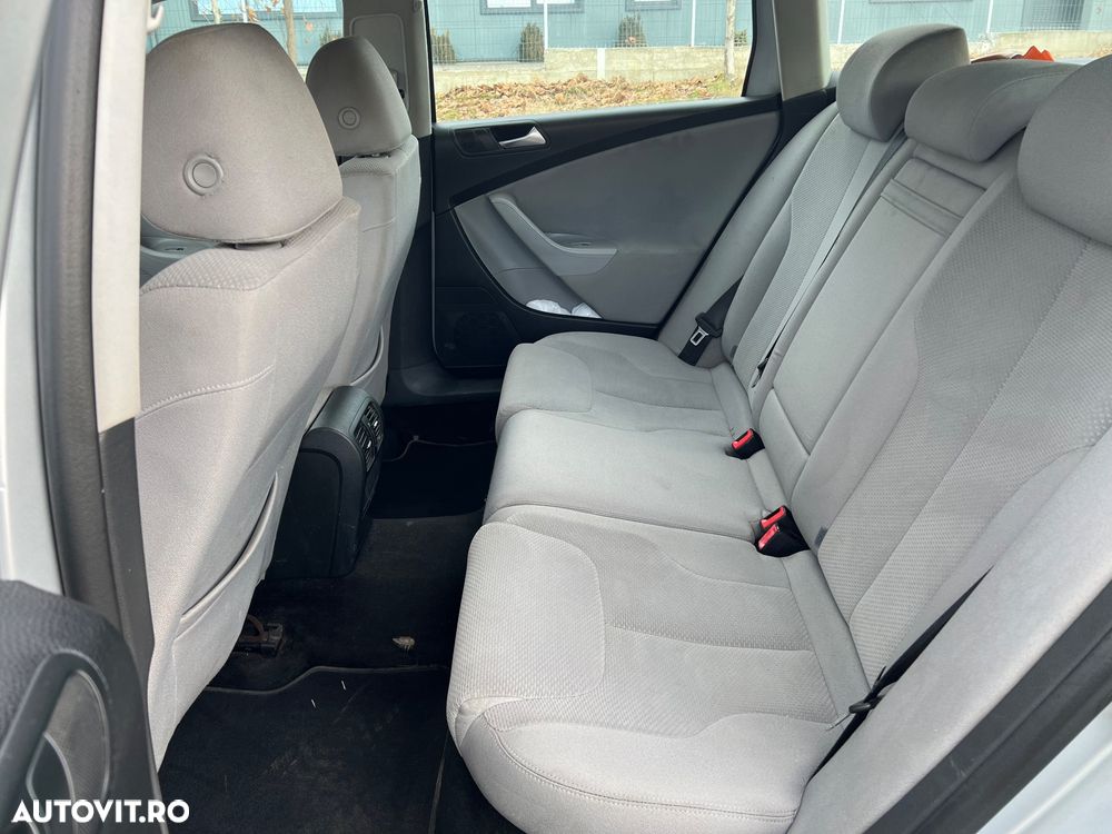 Volkswagen Passat 2.0 TDI Comfortline DPF - 16