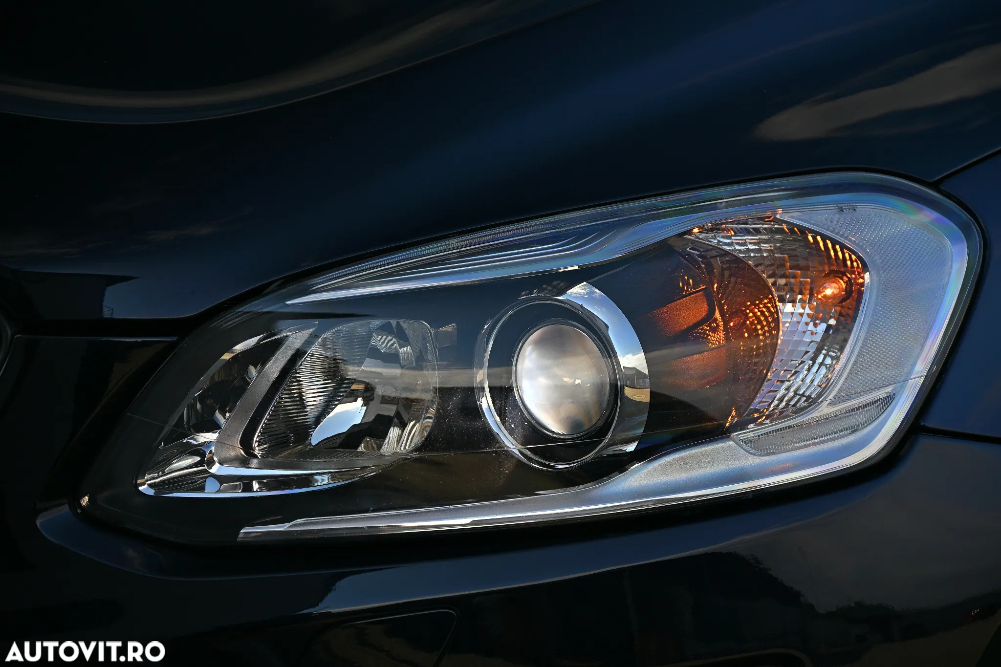 Volvo XC 60 D4 AWD Geartronic Ocean Race - 38