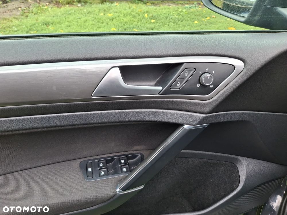 Volkswagen Golf 2.0 TDI BlueMotion Technology Allstar - 16