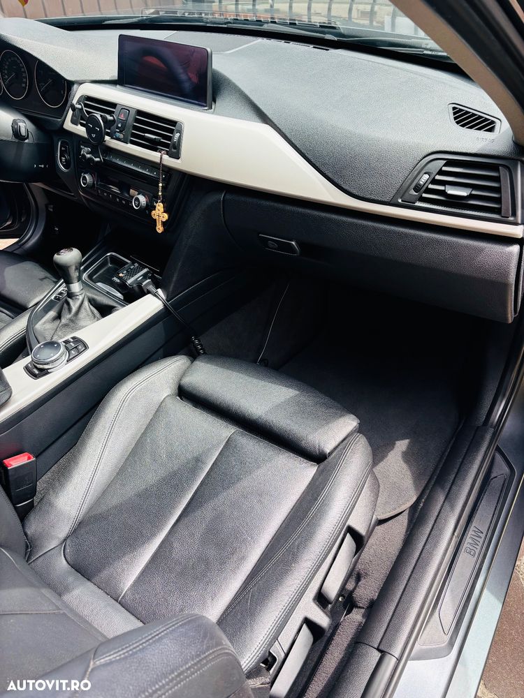 BMW Seria 3 320d - 14