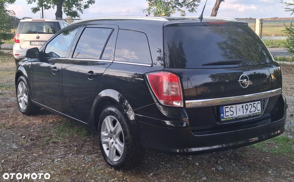 Opel Astra 1.6 Edition 111 Jahre - 6