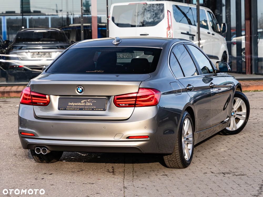 BMW Seria 3 320d Sport-Aut Efficient Dynamics Edition Sport Line - 2