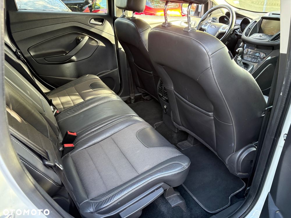 Ford Kuga - 5