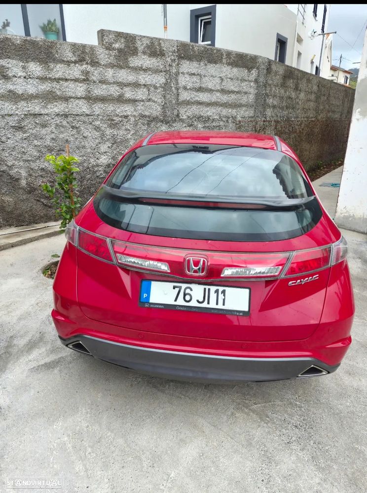 Honda Civic 1.4 i-VTEC Elegance - 1