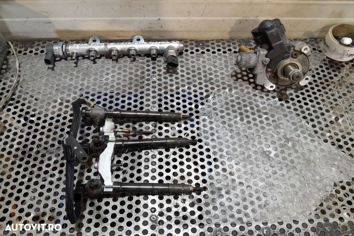 Kit injectie (pompa, rampa, injectoare) 057130764AB  / 0281006075 / 0 - 1