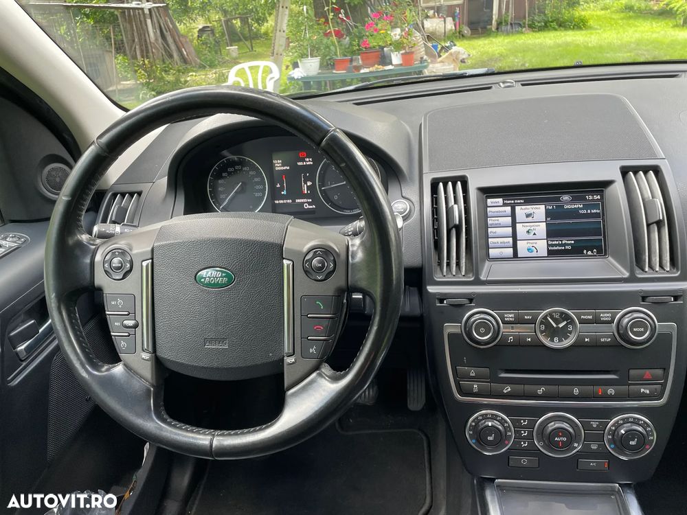 Land Rover Freelander 2 2.2L TD4 SE - 12