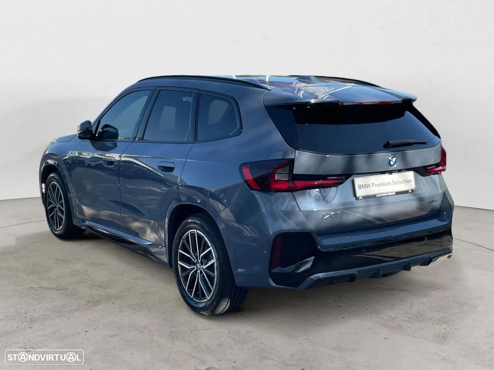 BMW iX1 xDrive30 Pack Desportivo M - 4