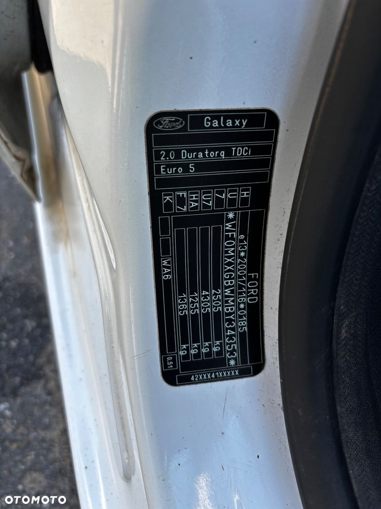 Ford Galaxy - 15